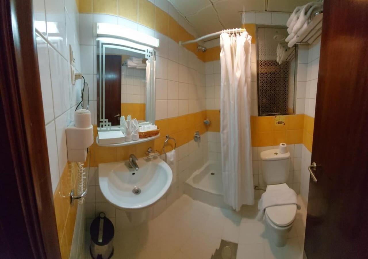 אל-מדינה Rotana Al Mesk Hotel מראה חיצוני תמונה