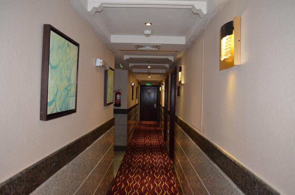 אל-מדינה Rotana Al Mesk Hotel מראה חיצוני תמונה